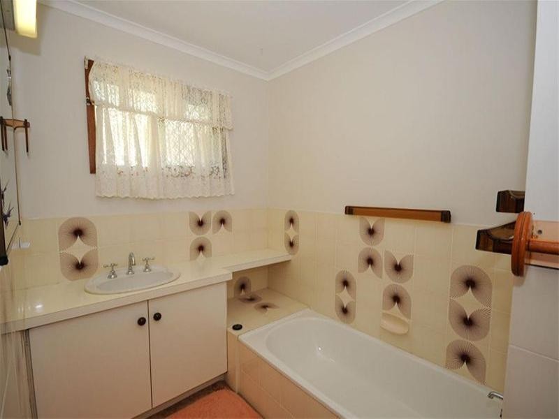 40 Helsham Street, Hervey Bay QLD 4655