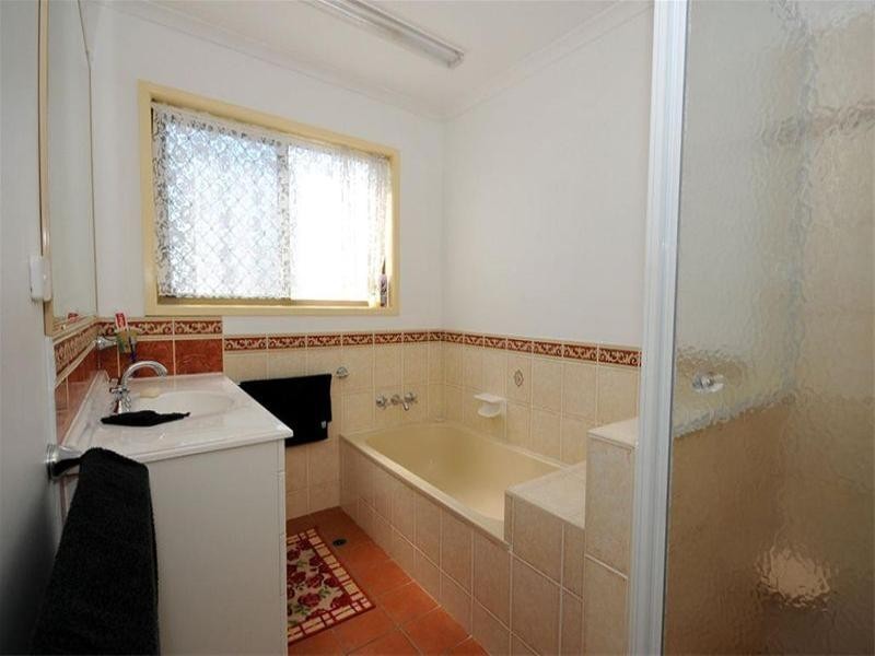 39 Truro Street, Torquay QLD 4655