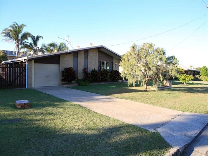 30 Wonga Street, Scarness QLD 4655