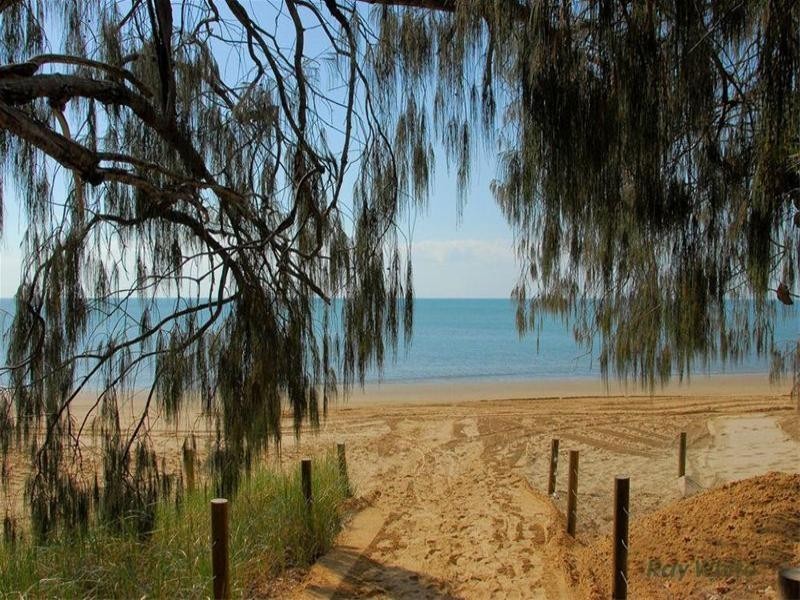 7 Christine Avenue, Torquay QLD 4655