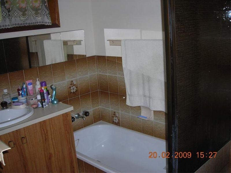 7 Christine Avenue, Torquay QLD 4655