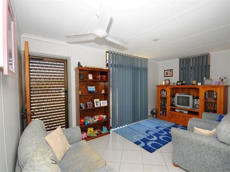 24 Kuruman Street, Scarness QLD 4655