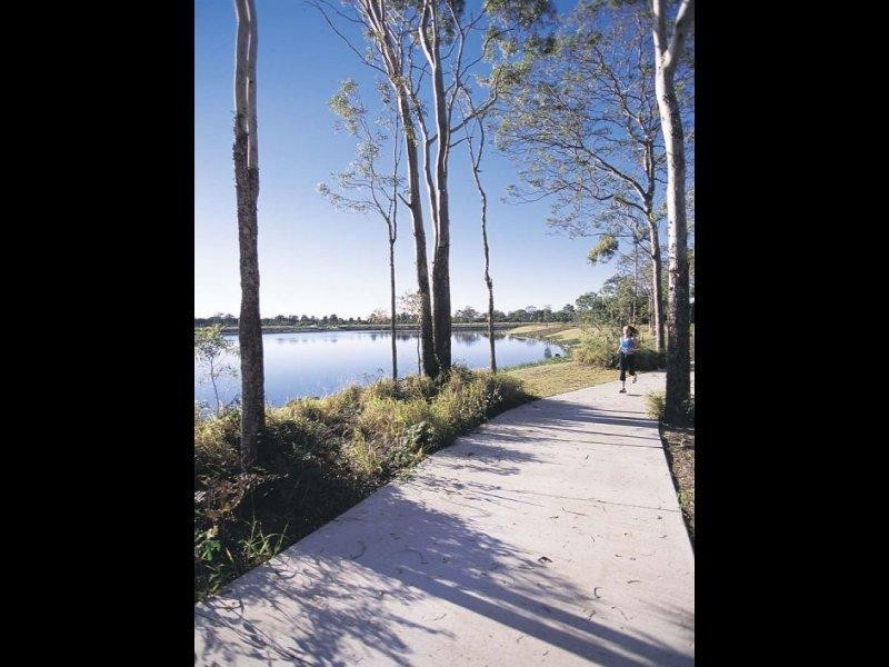 20 Northshore Avenue, Toogoom QLD 4655