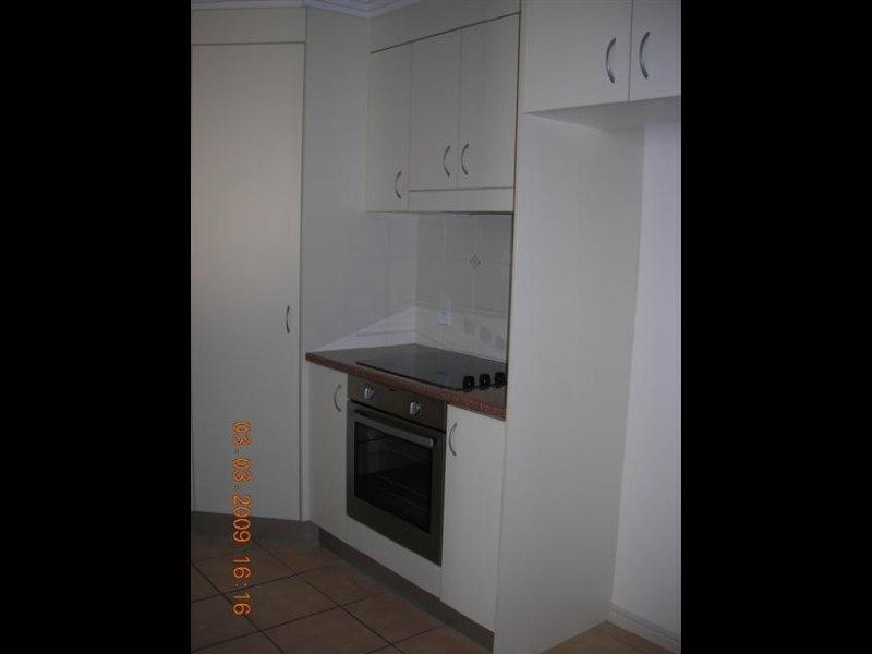 4/66 Winchelsea Street, Pialba QLD 4655