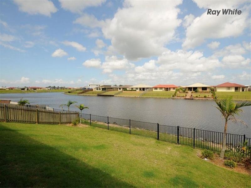 15 Lady Nelson Drive, Eli Waters QLD 4655