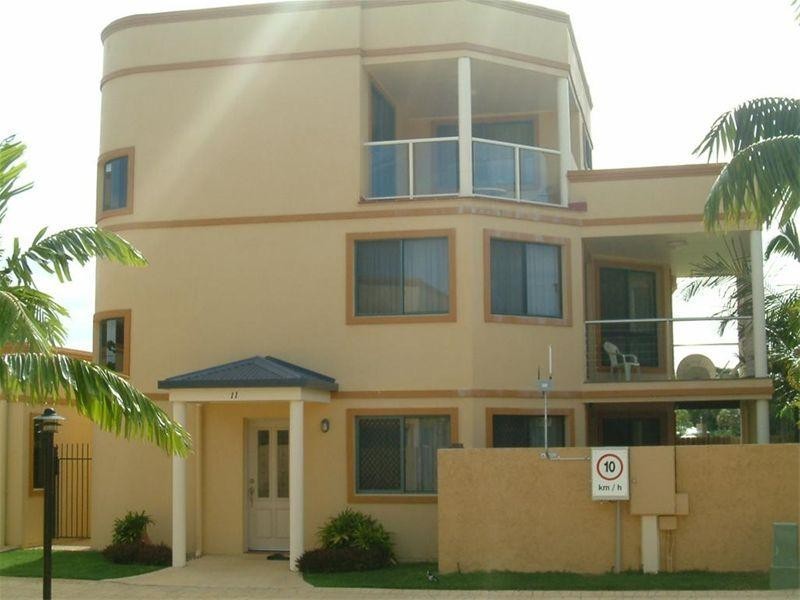 11/33 Elizabeth Street, Urangan QLD 4655