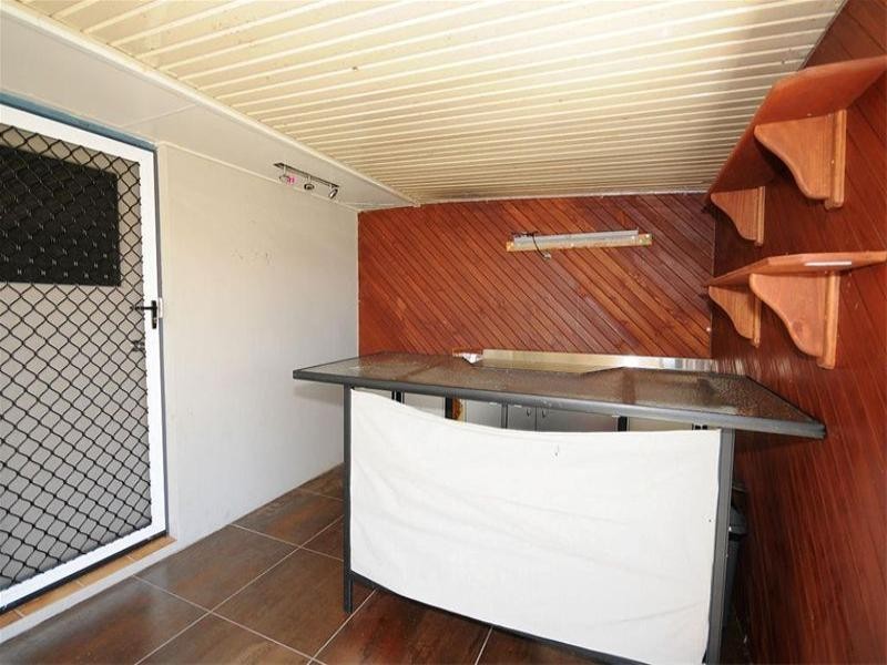83 Martin Street, Point Vernon QLD 4655