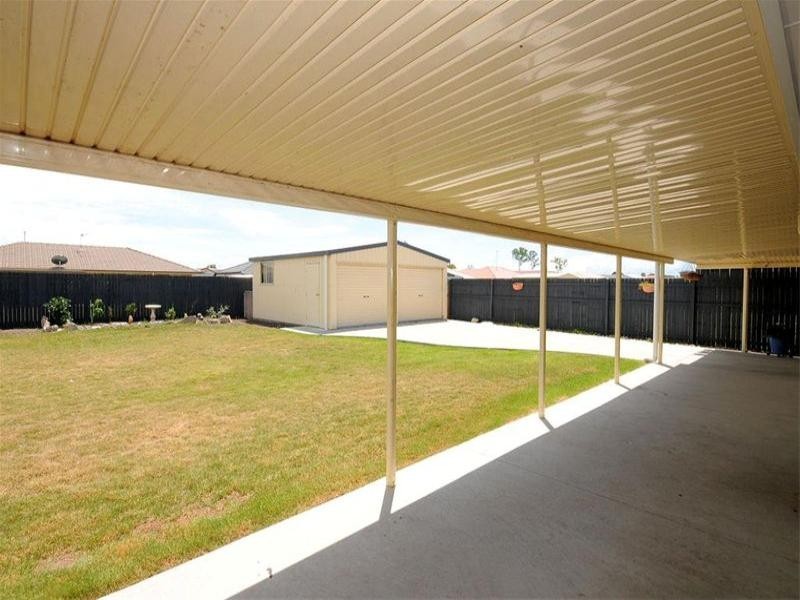 83 Martin Street, Point Vernon QLD 4655