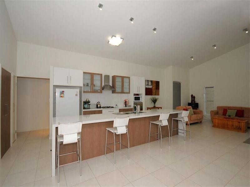 1/34 Hughes Road, Wondunna QLD 4655