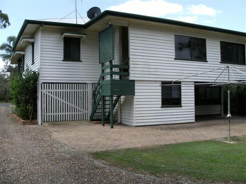 23 Helsham, Point Vernon QLD 4655