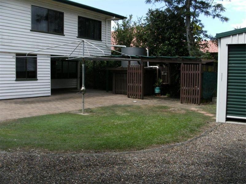 23 Helsham, Point Vernon QLD 4655
