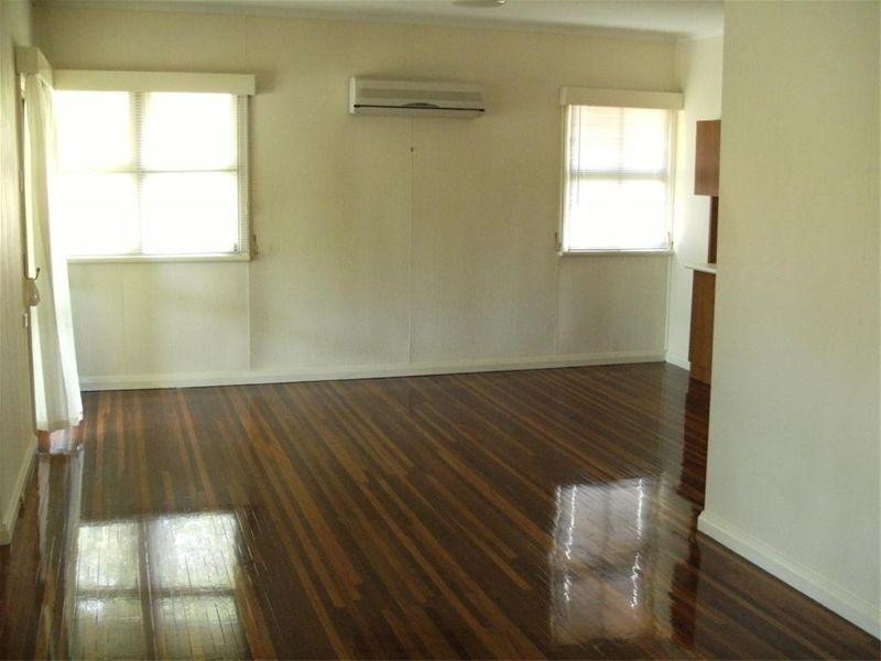 23 Helsham, Point Vernon QLD 4655