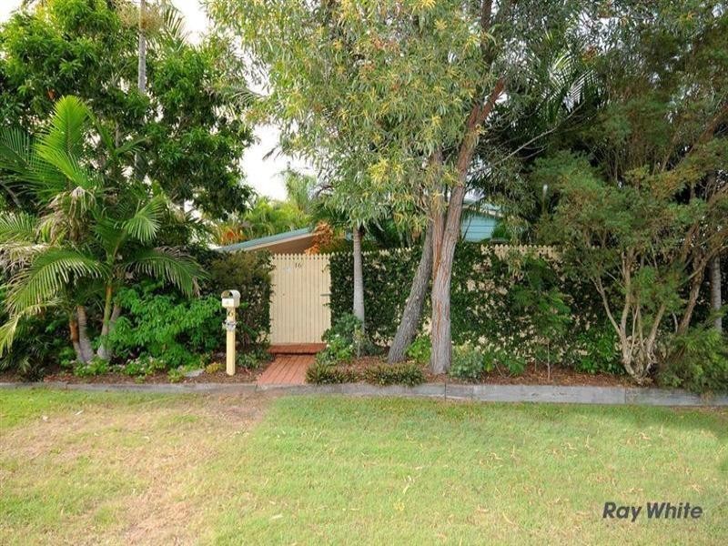 16 Preston Street, Point Vernon QLD 4655