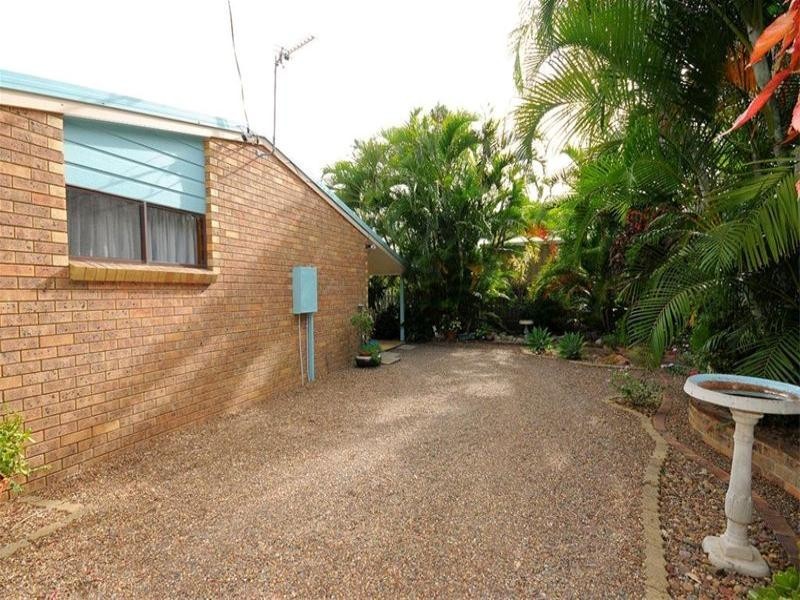 16 Preston Street, Point Vernon QLD 4655
