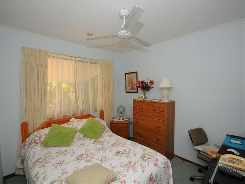 16 Preston Street, Point Vernon QLD 4655