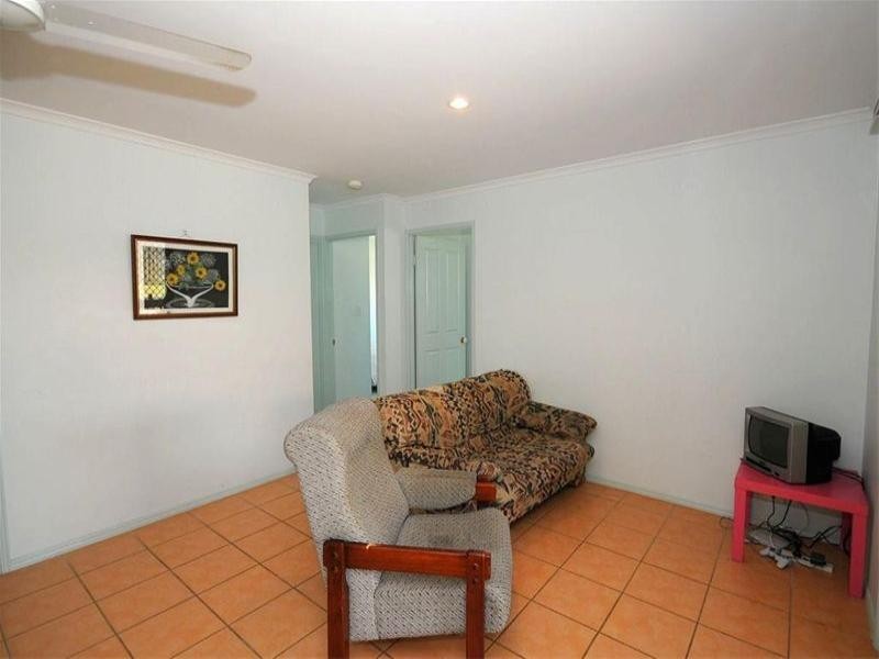 22 Archer Drive, Point Vernon QLD 4655