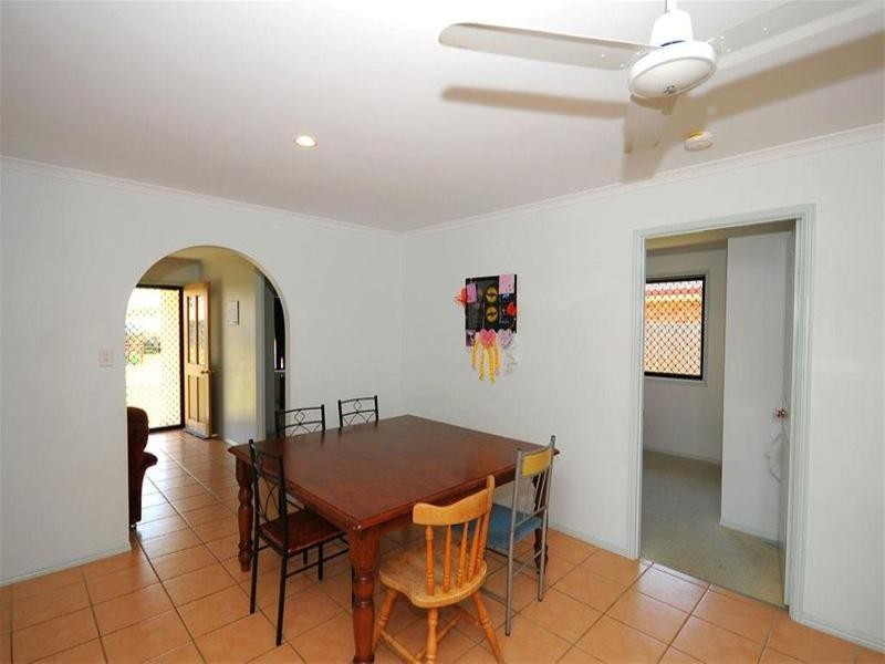 22 Archer Drive, Point Vernon QLD 4655