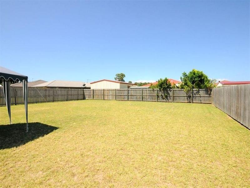 22 Archer Drive, Point Vernon QLD 4655