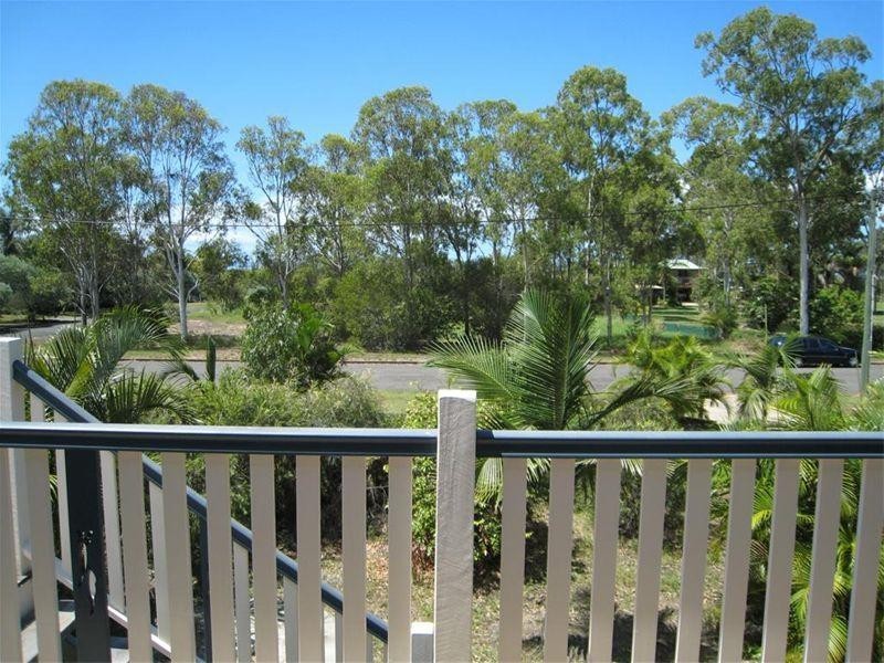 37 Kingfisher Drive, River Heads QLD 4655