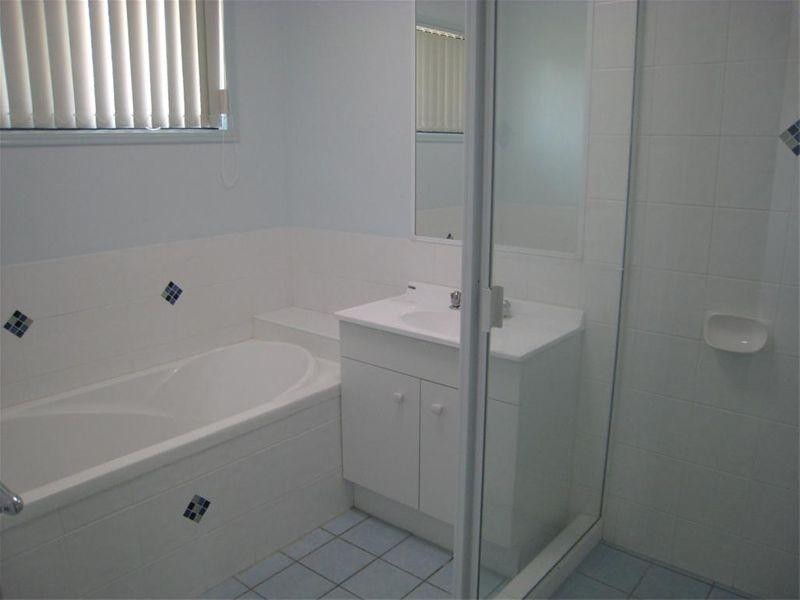 37 Kingfisher Drive, River Heads QLD 4655