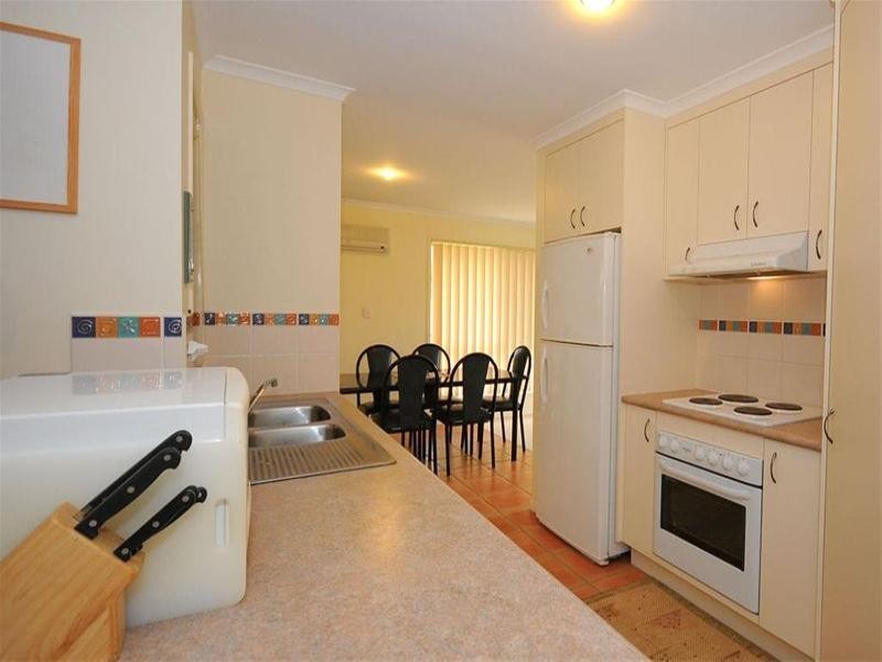 14 Rankin Street, Point Vernon QLD 4655