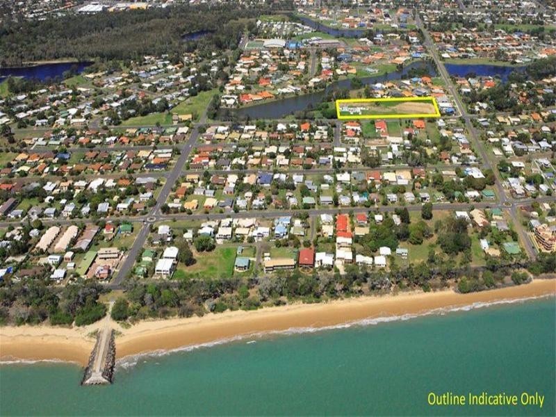 159 Truro Street, Urangan QLD 4655