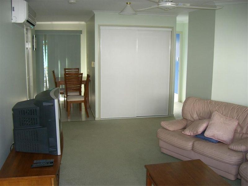 1/29 Neils Street, Pialba QLD 4655
