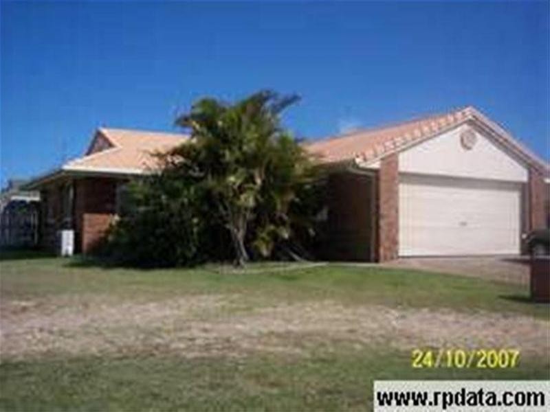 1 King Edward, Urangan QLD 4655