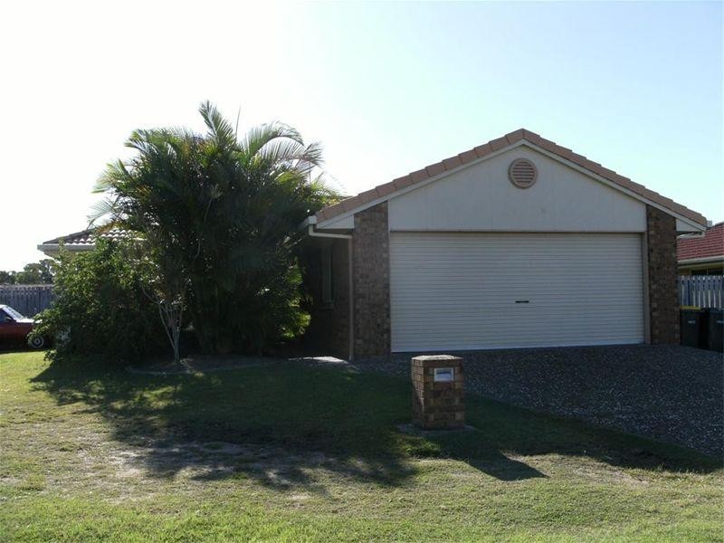 1 King Edward, Urangan QLD 4655