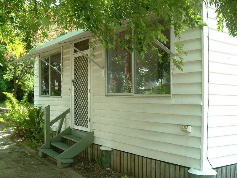 16 & 18 Scarborough Street, Scarness QLD 4655