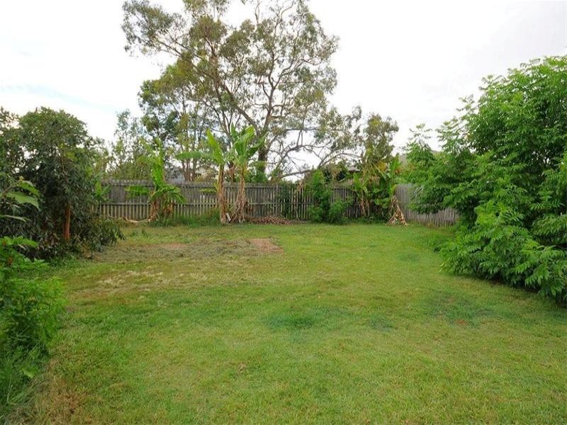 38 Victoria Street, Point Vernon QLD 4655