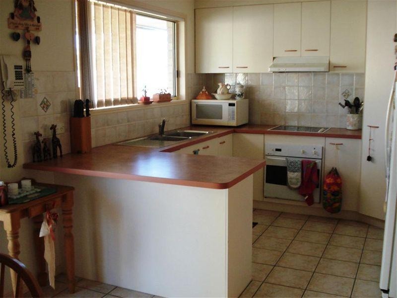 10 Madeline Street, Torquay QLD 4655