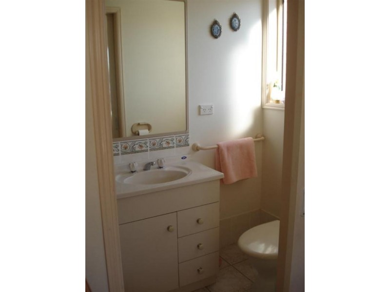 10 Madeline Street, Torquay QLD 4655