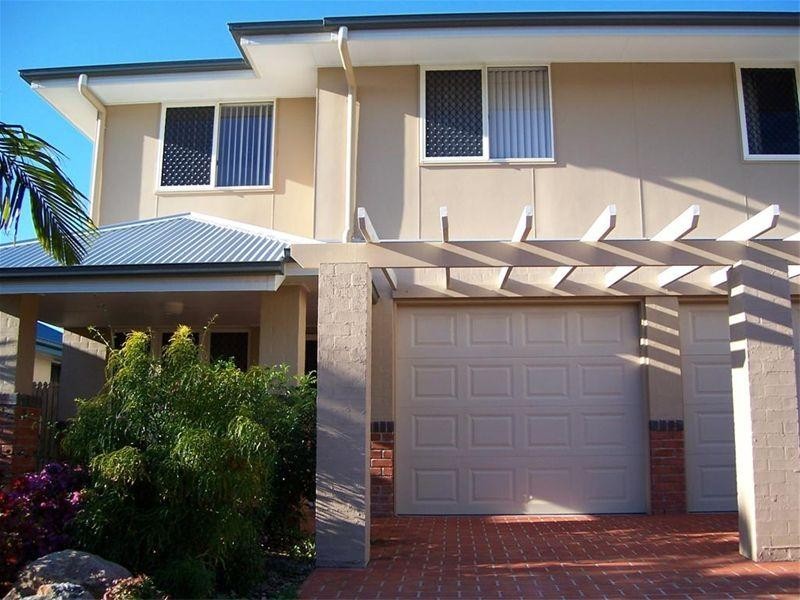 73/34 Elizabeth Street, Urangan QLD 4655