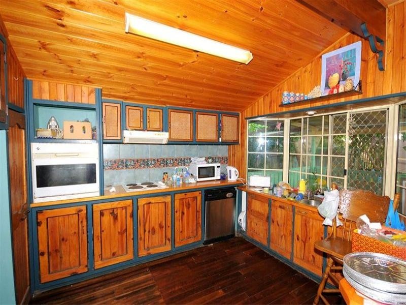 48 Truro Street, Torquay QLD 4655