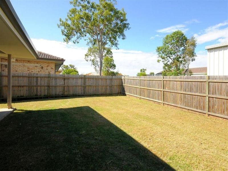5 Stringybark, Urangan QLD 4655