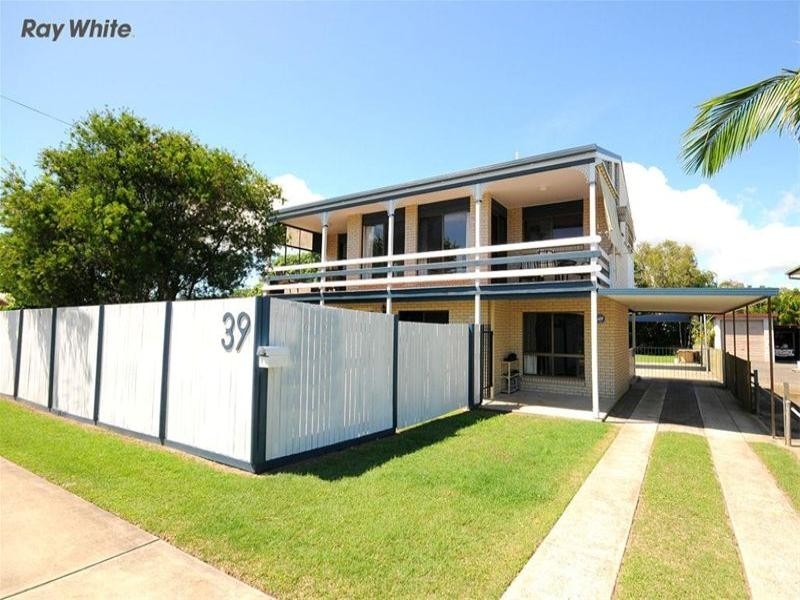 39 Truro Street, Torquay QLD 4655