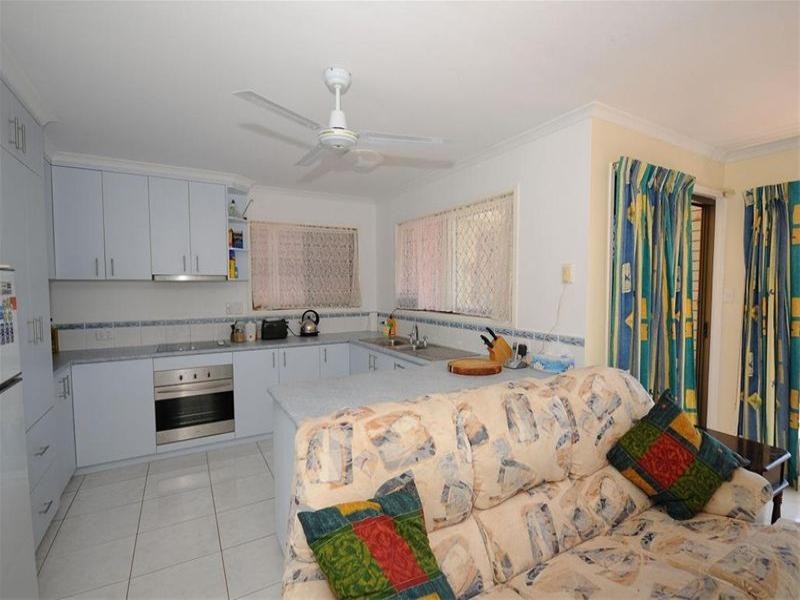 39 Truro Street, Torquay QLD 4655