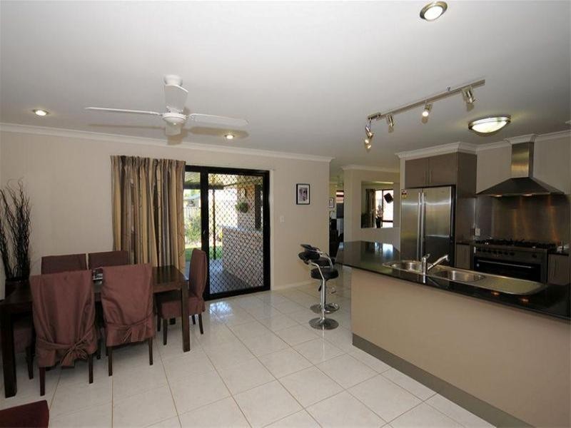 10 Yarrilee Circuit, Dundowran QLD 4655