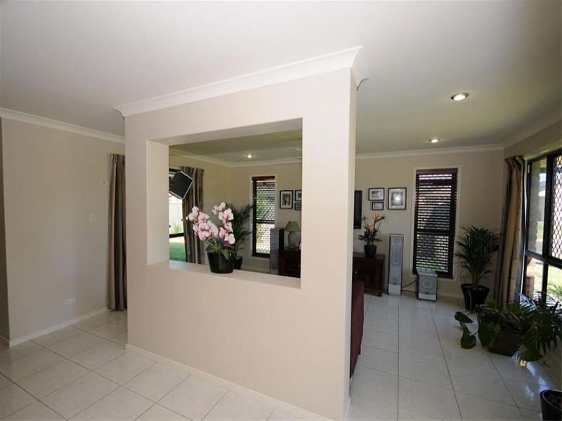 10 Yarrilee Circuit, Dundowran QLD 4655