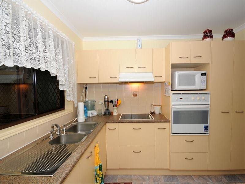 20 Aqualine Drive, Point Vernon QLD 4655