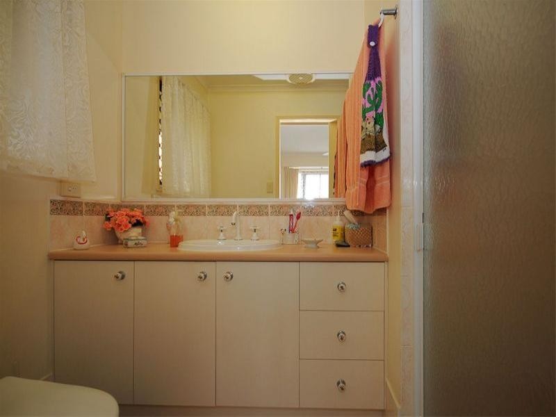 20 Aqualine Drive, Point Vernon QLD 4655