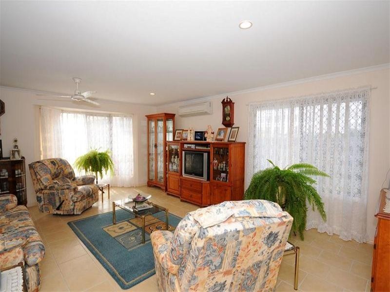 20 Kestrel Court, Eli Waters QLD 4655