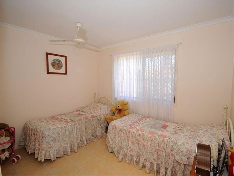 20 Kestrel Court, Eli Waters QLD 4655