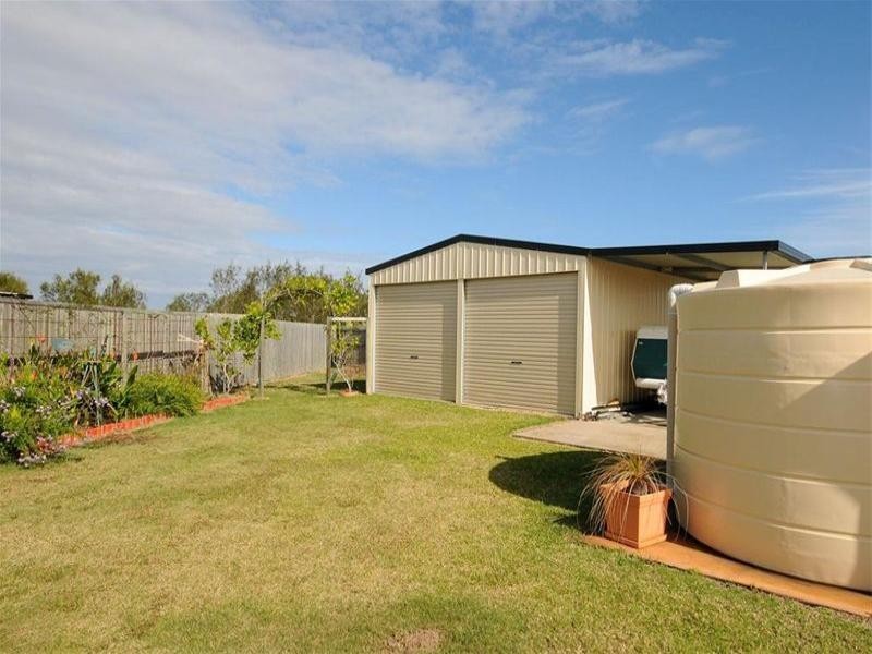 20 Kestrel Court, Eli Waters QLD 4655