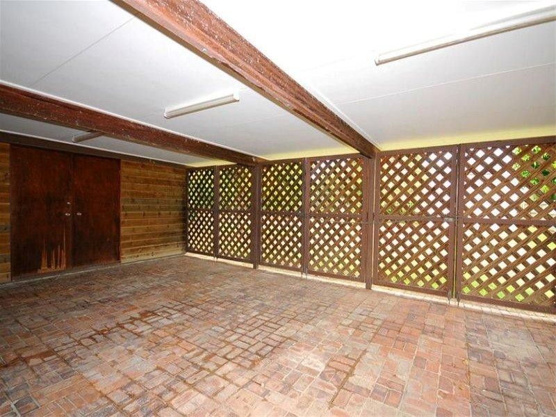 50 Esplanade, Point Vernon QLD 4655