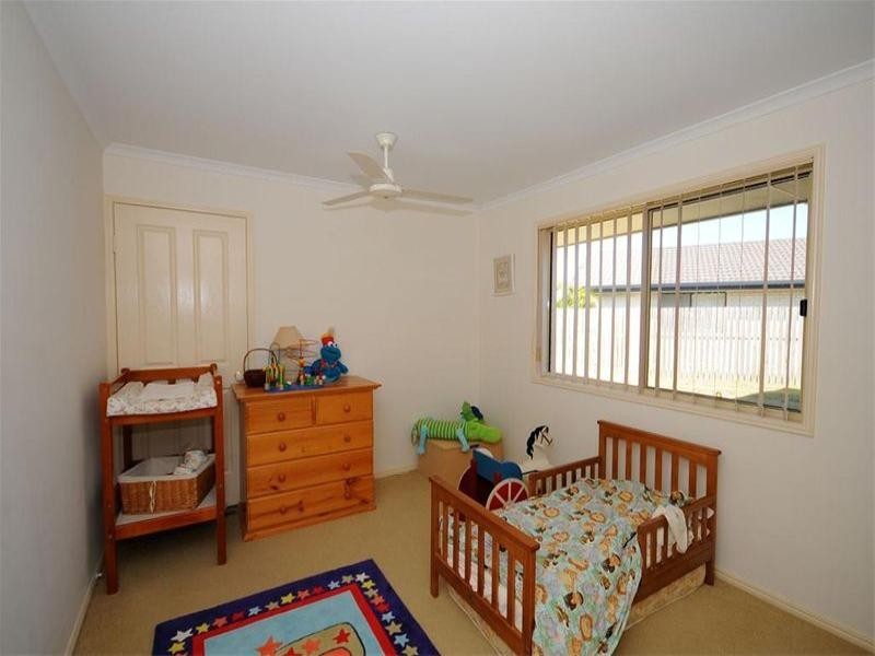 19 Kestrel Court, Eli Waters QLD 4655
