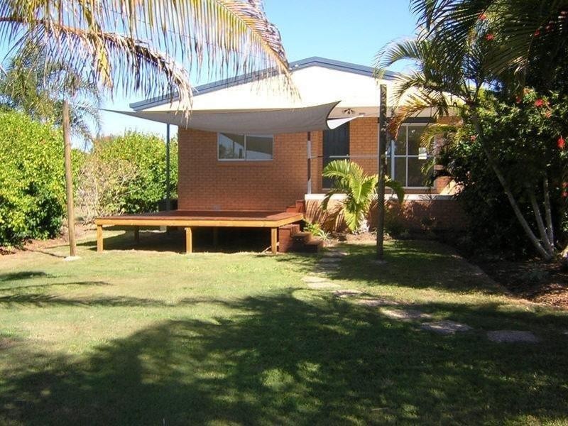 71 Urangan Street, Torquay QLD 4655