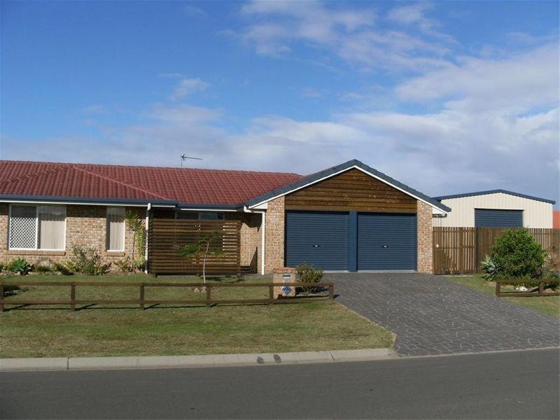 66 Joselyn Drive, Point Vernon QLD 4655