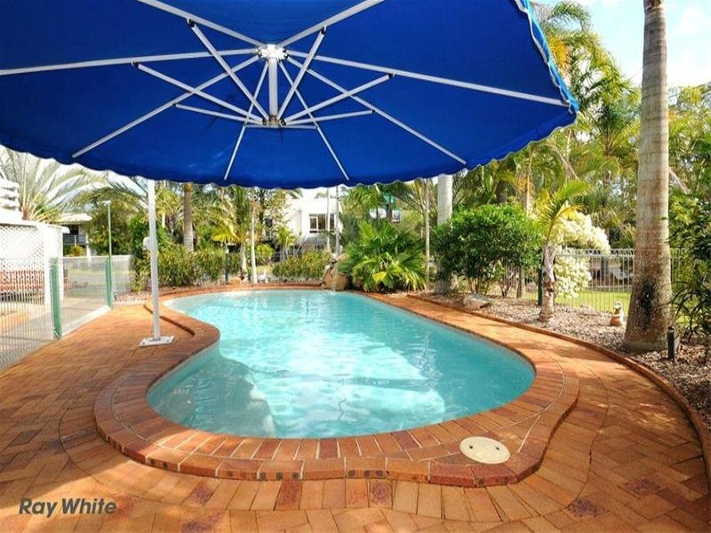 9/477 Esplanade, Torquay QLD 4655